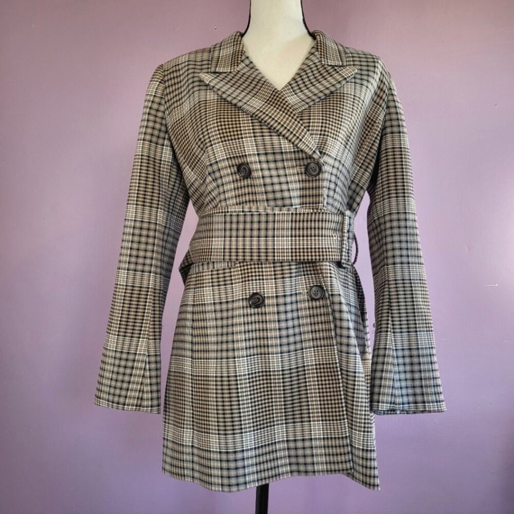 Halogen X Atlantic-Pacific Neutral Houndstooth Plaid Double Breasted Belted Coat - Picture 2 of 12